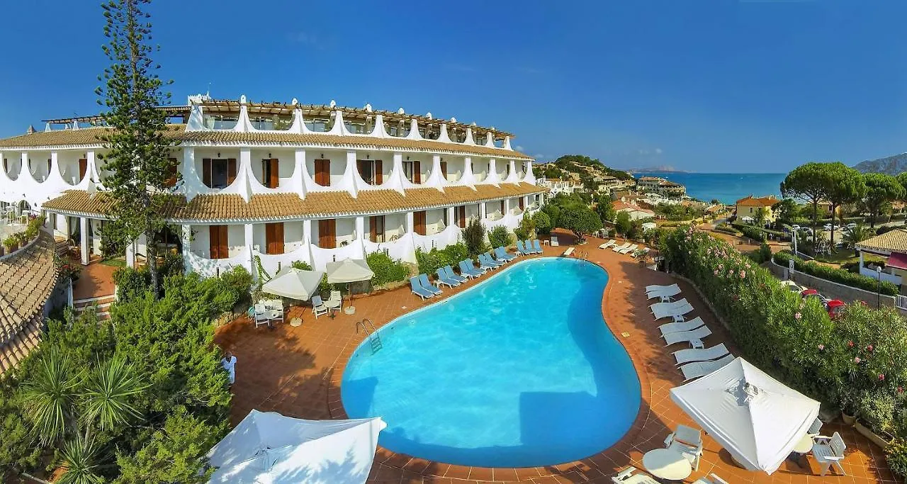 Hotel Punta Est Baja Sardinia 4*,  Italia