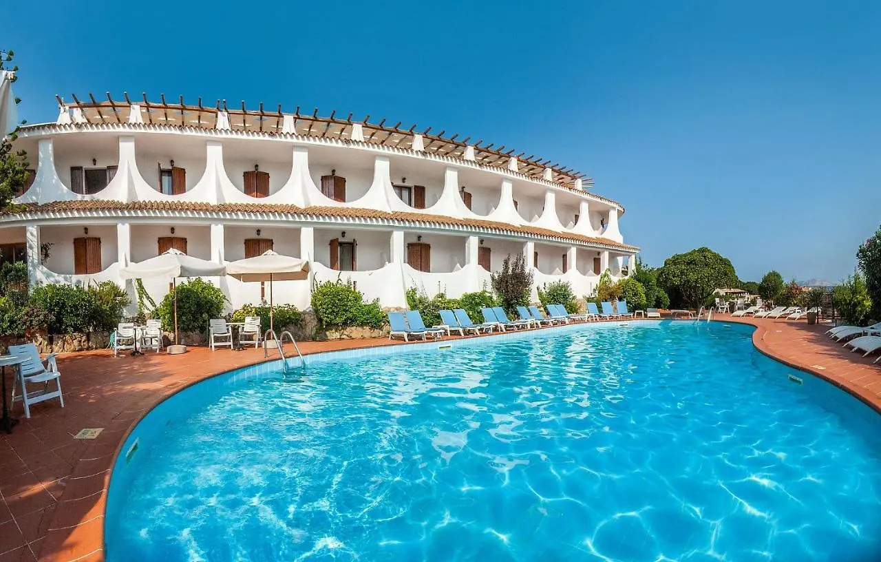 Hotel Punta Est Baja Sardinia
