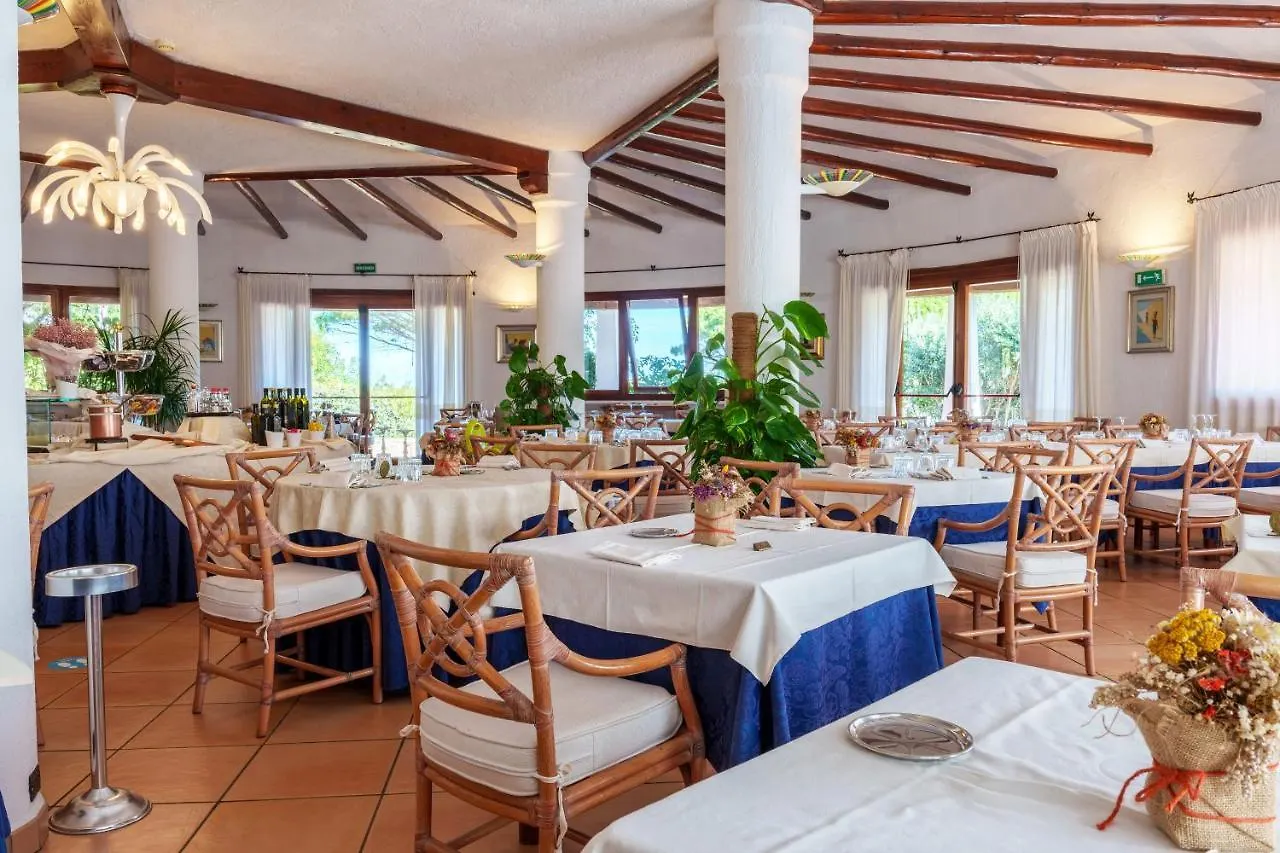 Hotel Punta Est Baja Sardinia
