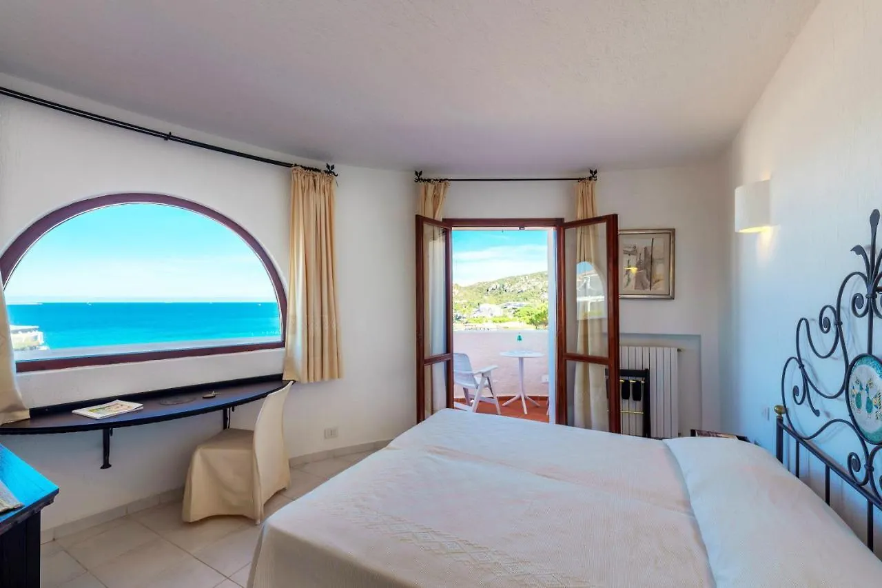 Hotel Punta Est Baja Sardinia