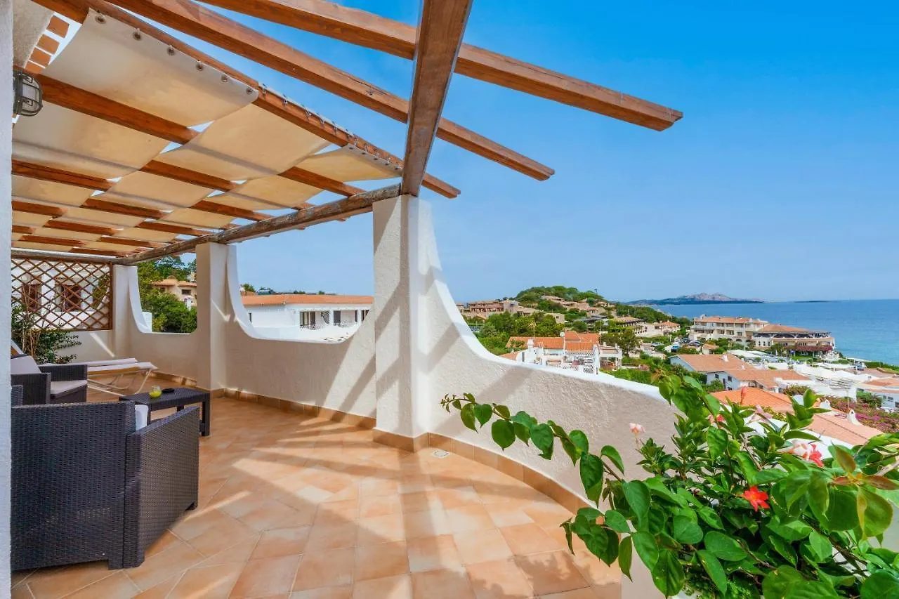 Hotel Punta Est Baja Sardinia