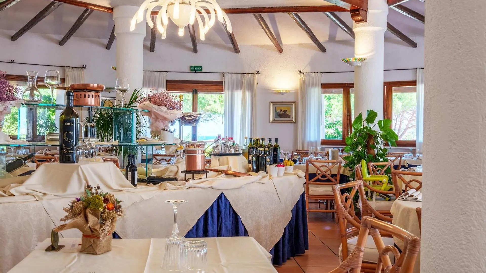 Hotel Punta Est Baja Sardinia