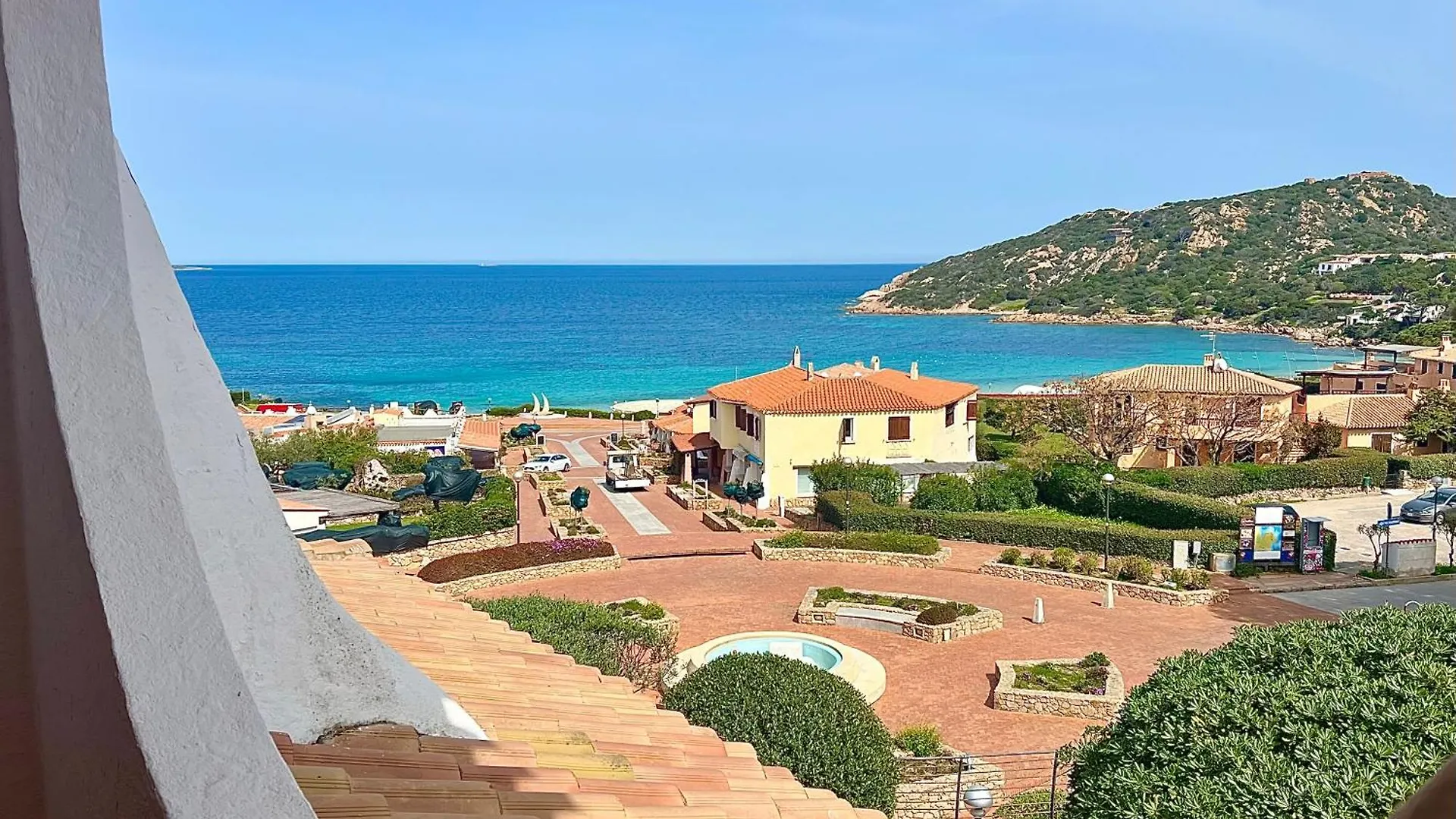 Hotel Punta Est Baja Sardinia