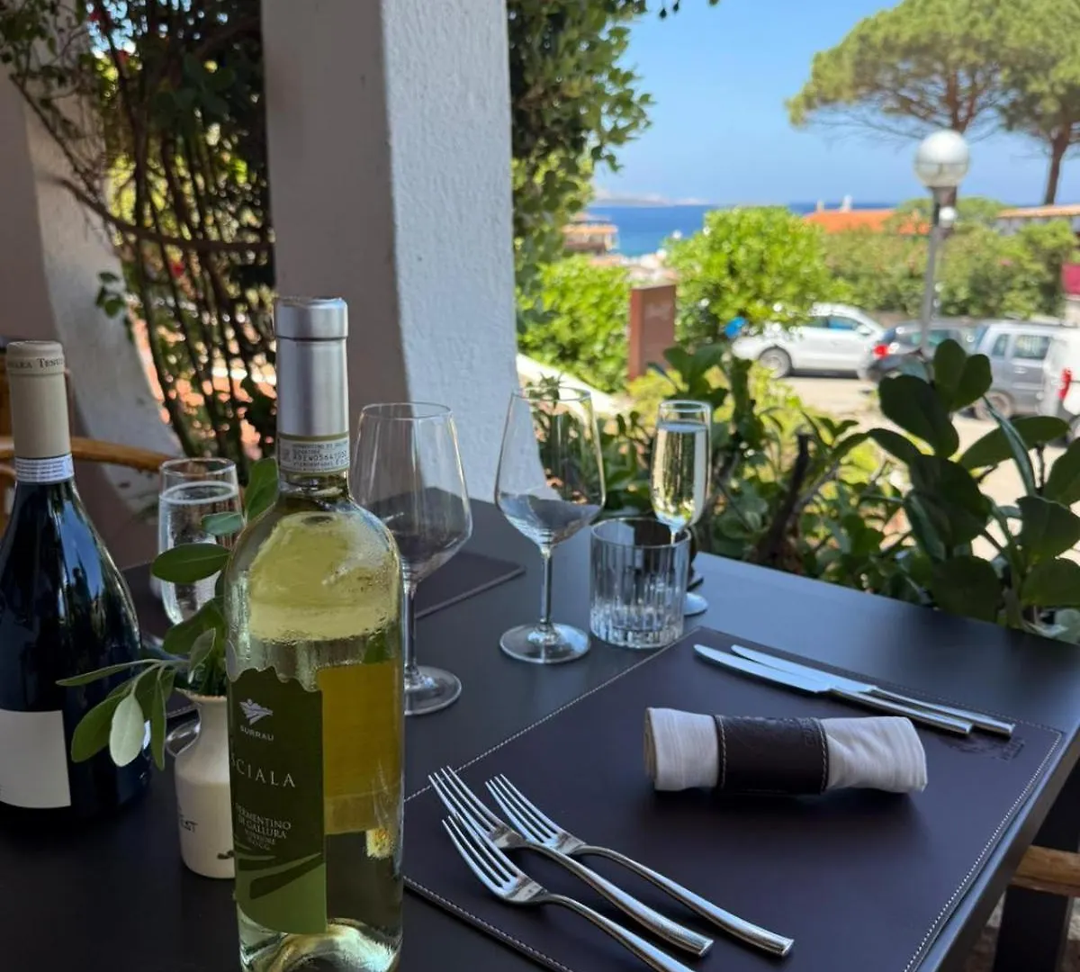 Hotel Punta Est Baja Sardinia